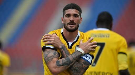 ConcodeNews's tweet image. Kiungo wa ki Argentina Rodrigo de Paul ambae anachezea team ya klabu ya udinise . Deal DONE ndani ya atletico Madrid asajiliwa kwa DAU la £35M . na anatarajiwa kutangazwa na atletico Madrid mwezi hu