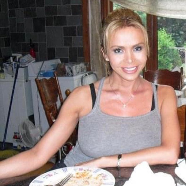 Goodnight kisses ❤️💋❤️💋 https://t.co/zyP4GKqkvt<a href="/tag/goodnight"class="tags"><span>#goodnight</span></a><a href="/tag/halloween"class="tags"><span>#halloween</span></a><a href="/tag/happyhalloween2021"class="tags"><span>#happyhalloween2021</span></a>