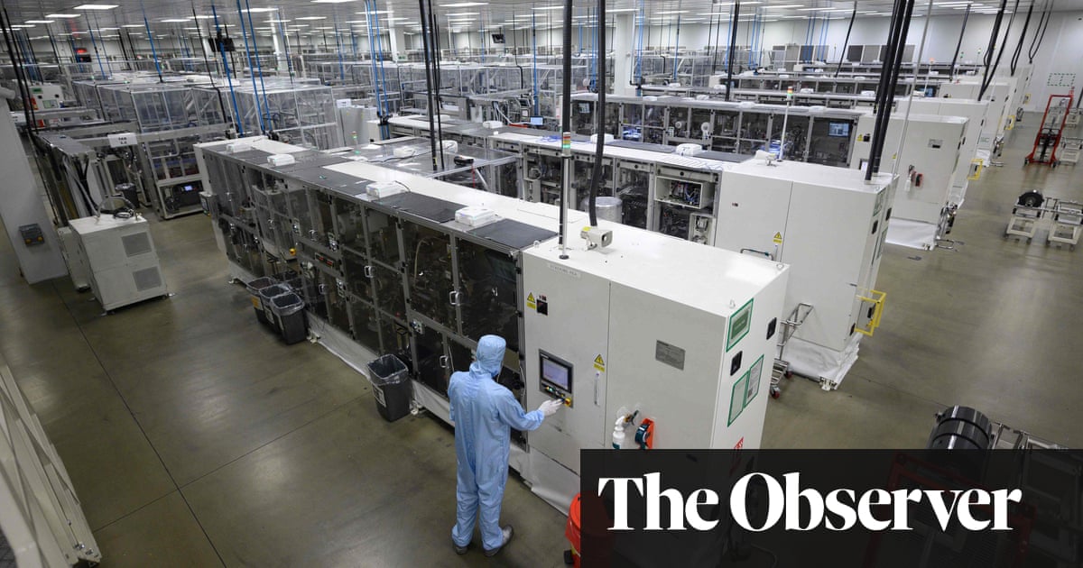 MatNoon's tweet photo. Only batteries have the power to save British carmaking https://t.co/mrGbUYiJIB https://t.co/OdPF3YLoFX