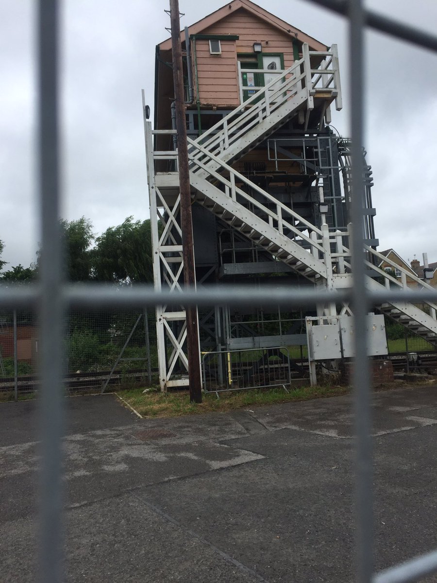 AndreaDumbrell's tweet photo. Happy Sunday! It’s day 2 of the @RefugeeTales walk and day 21 of my 21 walks for @GatDetainees (donate link in comments). So here is the signal box at Canterbury West station. And ALL the steps!!!! #RTSteps #RTStepChange https://t.co/NONc9l1qu2