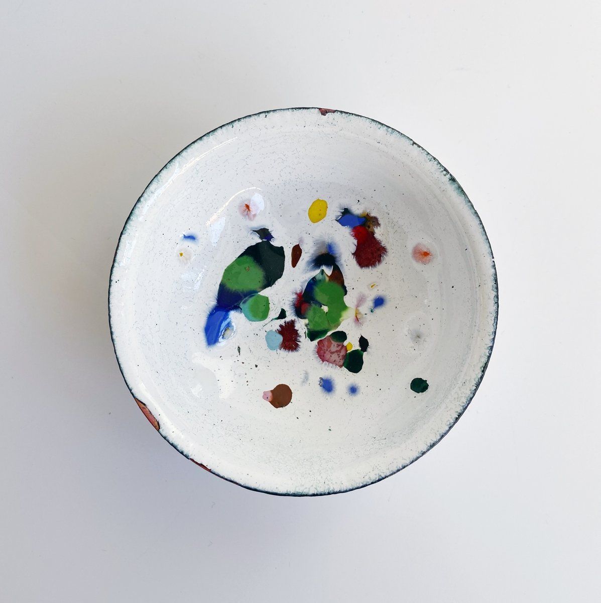 MaisyPlum2's tweet photo. Who can resist a little Multi coloured Bowl ?
https://t.co/oulANy8zds
#indieuk #indieweekend #ukgifthour #ukgiftam #mhhsbd https://t.co/UxEX2iaSzz