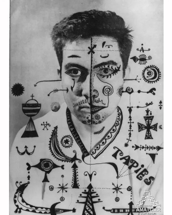 Fundacio_IAAH's tweet photo. #DIUMENGESdARTISTES
Retrat d'Antoni Tàpies (1923-2012) amb intervenció de Joan Ponç (col·lecció Tormo).
📷 Tormo-8, 1987
🔗https://t.co/mvb1l4XTso
#DOMINGOSdeARTISTAS
#art #artist #archive #fotografia #photo #InstitutAmatller #portraitphotography #arte #Tapies #JoanPonç https://t.co/2aafa02uay
