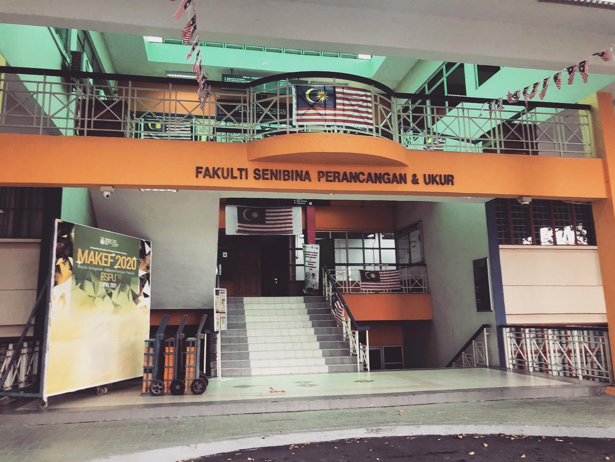 uitmofficial's tweet photo. Kompleks Tahir Majid FSPU.
Pasti ada yang merinduinya🥰.
Kepada para alumni dan para pelajar, jom kongsikan pengalaman dan kenangan anda di sini.
Kredit Fakulti Senibina, Perancangan dan Ukur UiTM.
#rinduUiTM
#wearefspu #fspu #uitm #kitauitm #shahalam #uitmshahalam #rinduuitm https://t.co/PL21mVLGR9
