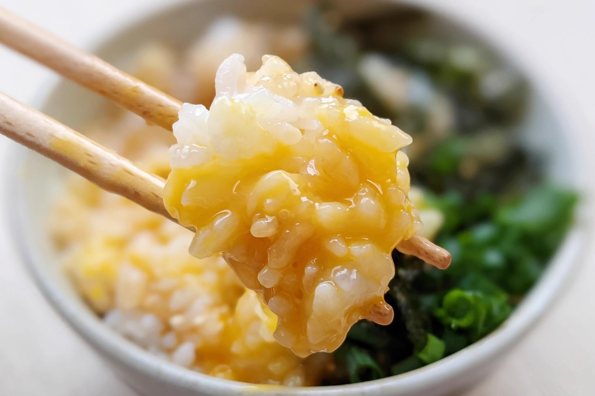 万能なオイスターソースに惚れ惚れしてしまう。極旨のやみつきTKG