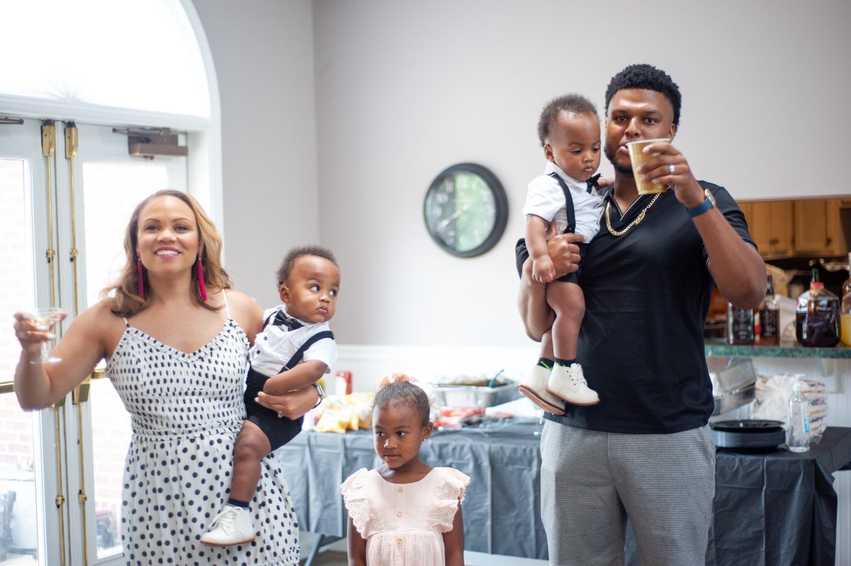 CortneyInspires's tweet photo. This weekend was about celebrating a full year of new life for the #MiniVann #TwinBoys. Congrats @caraygrace and @GregVannDEP on making it an entire year with twins and a toddler/adolescent. I love y’all! https://t.co/PZ4CODGxWs
