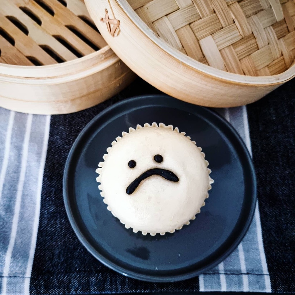 How fitting is this sad little #bao <a href="/bao_london/">BAO Official</a>  for today's grey weather.
.
Scroll along to review the silver lining - delicious golden salted #eggyolk lava oozing out to brighten the plate 😊
.
.
#londonfoodguide #foodofinstagram #igfood #foodgram #… instagr.am/p/CQ5oIupnJDO/