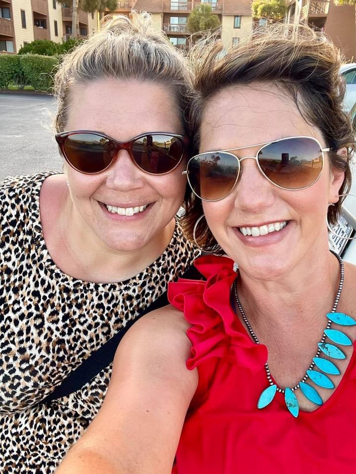 mrswallace78's tweet photo. @emilyvalenza We are both teachers and also best friends. Can you do us together? https://t.co/n4u7AUCmRP
