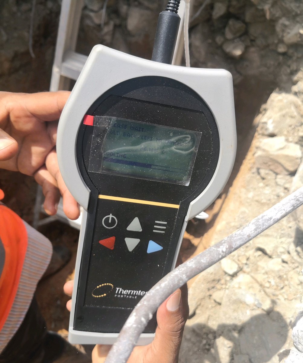 EngJazzar's tweet photo. Soil TRT #Thermal_Resistivity_Test
نرجو الافادة يا مهندسين الكهرباء!! https://t.co/r9v0ZjxybB