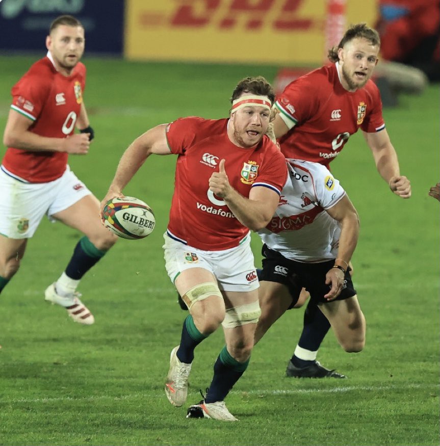 hamishwatson7's tweet photo. An immensely proud day for me and my family 🦁 #847 https://t.co/6EFN5zeXnK