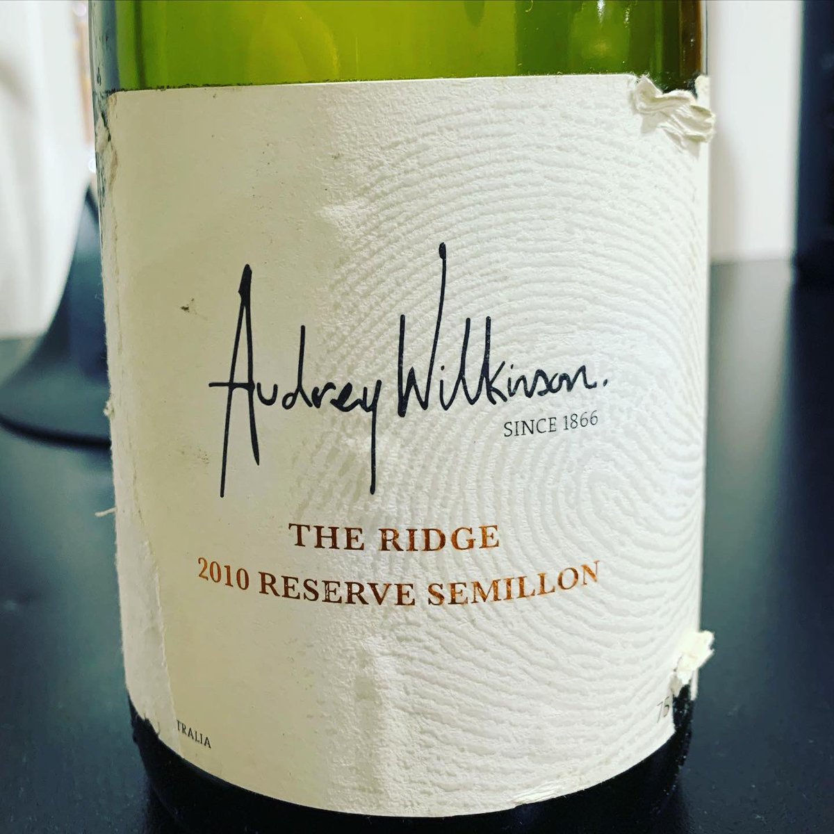 hargeetes's tweet photo. A great #huntervalley #semillon from @audreywilkinsonwines #semsational #v10 https://t.co/UCNf76UhBZ