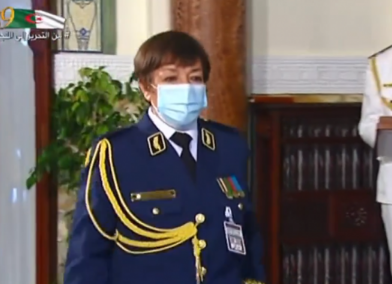 سيدة برتبة "جنرال" في الجزائر..رئيس الجمهورية يقلّد صورية عيساوي رٌتبة عميد
elbilad.net/s@aeivqqar94288