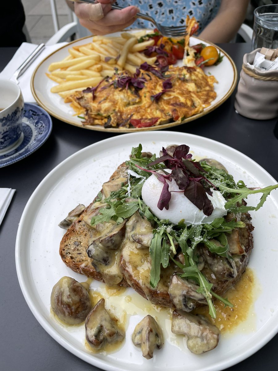 <a href="/DanielMountford/">Daniel Mountford</a> <a href="/cafebeam/">cafebeam</a> Beam is the one mate. Try the mushrooms on toast next time, game changer