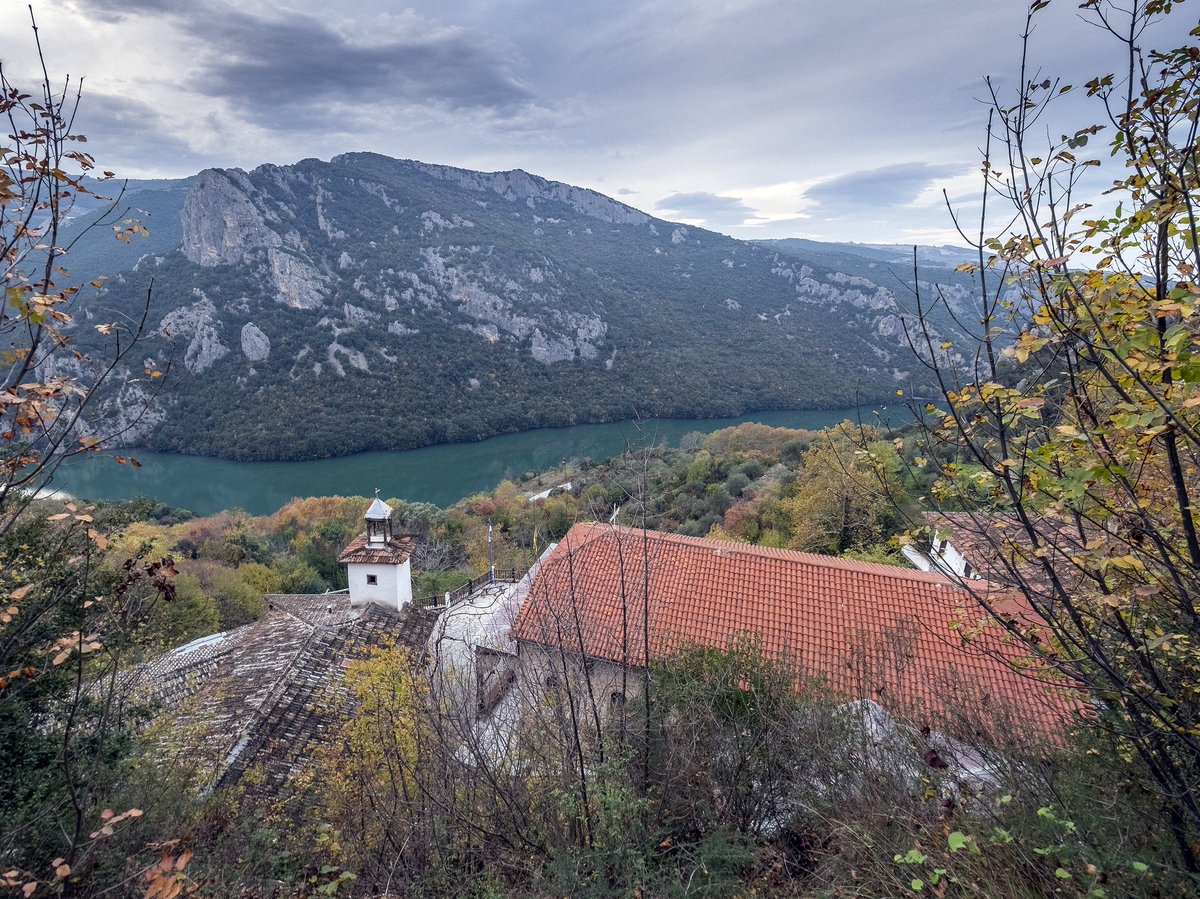 MedPearlsProj's tweet photo. Slow Tourism allows you to create stronger connections...
Photo of the Monastery of Timiou Prodromou Koroni, in #Thessaloniki #Greece ❤️❤️❤️
#GOMED #SlowTourim #SustainableTourism #TheMedPearlsProject https://t.co/rWiEwQcOm6