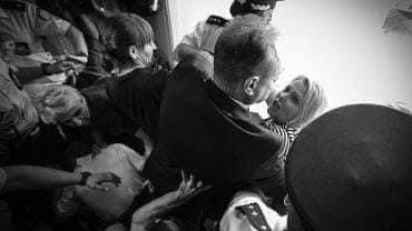 iwonahartwich's tweet photo. #PIS w bezpośrednim kontakcie z ludźmi! 

Najsłabszymi, niepełnosprawnymi rodakami.

 #ProtestOn 2018 r. - zawieszony https://t.co/IhZKn9F346