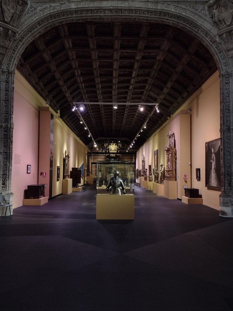 FernandoUrjc's tweet photo. N.B. Hoy el Hospital de entonces, obra magna y cristiana de Covarrubias, se visita como Museo de Santa Cruz, que alberga la historia imperial de la ciudad de Toledo y pinturas de mi coetáneo Doménicuos Teotocópulos y hasta pendones de la batalla de Lepanto. 
#LiteraturaURJCMaster https://t.co/3sSqhb3zJD