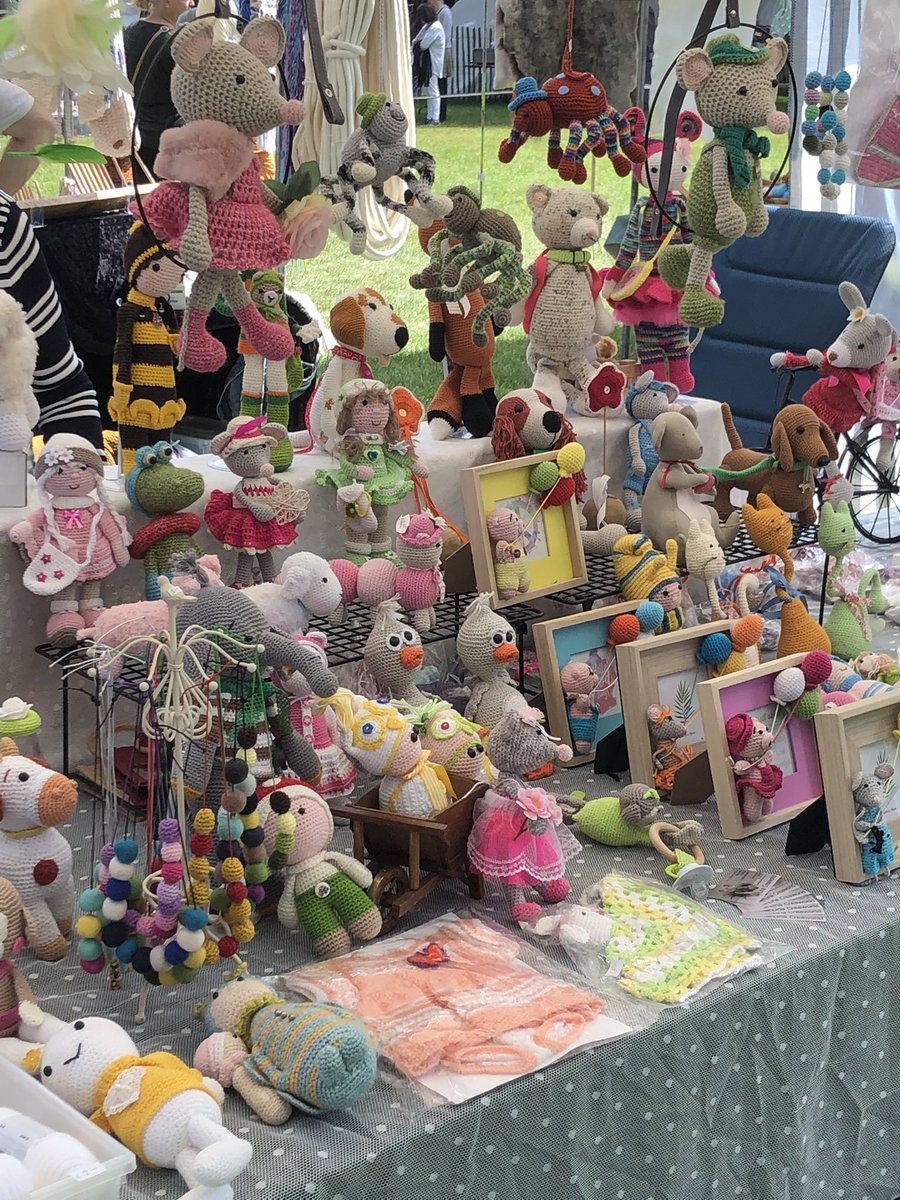 Orvelte_Drenthe's tweet photo. Wolfestival #wolmarkt #vilten #breien #haken #schaapscheren #schapendrijven #Oer #Orvelte #gezelligheid steun de schaapskudde in het dorp Orvelte #ruwe #vachten #schoonerbeeker https://t.co/gk3SzPdSAK