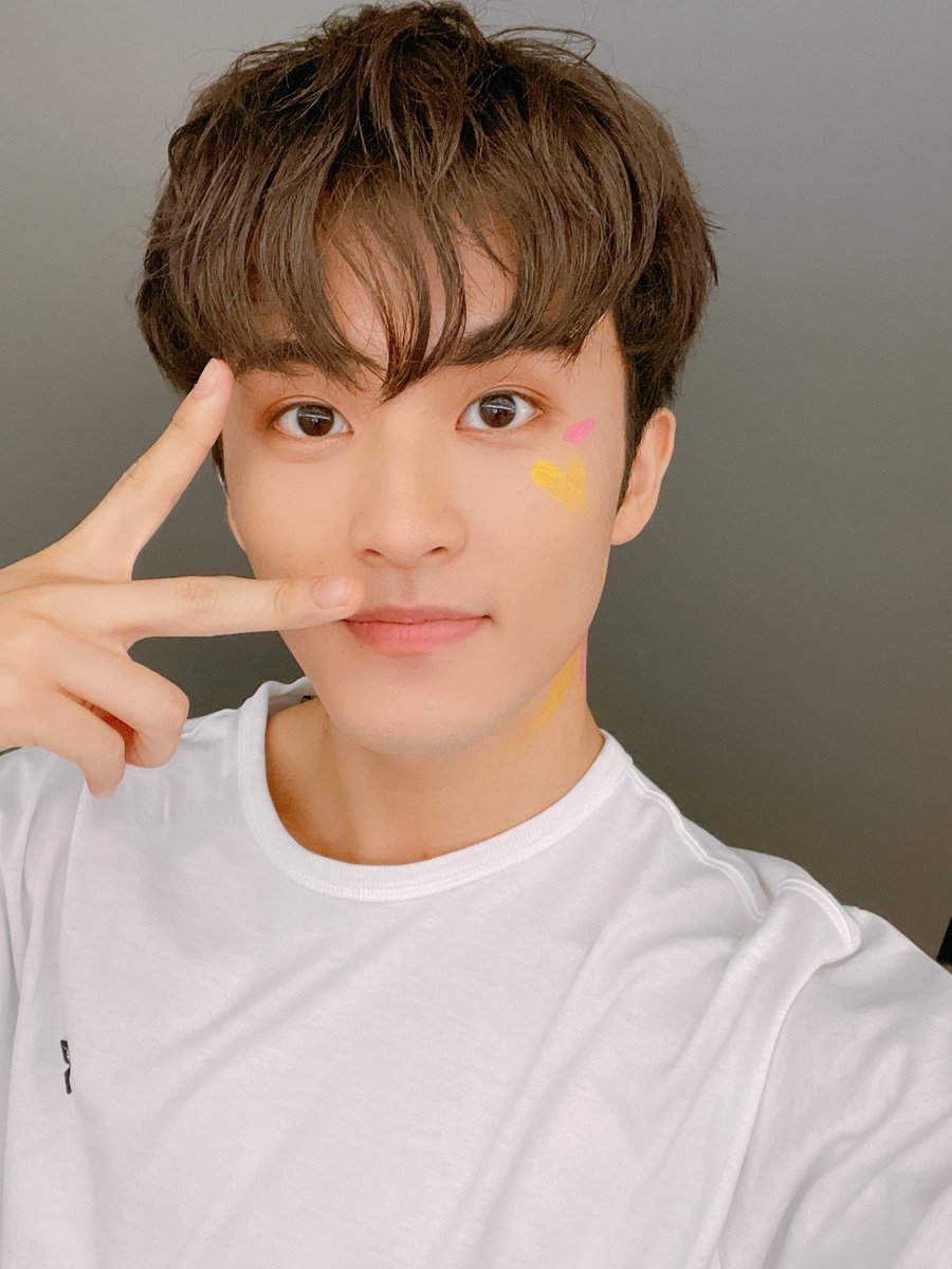 LMKFEED's tweet image. MARK 💬