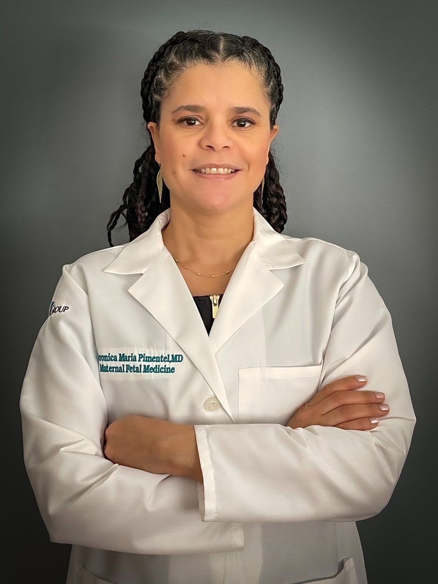 As an intern, a nursing evaluation commented on my hair being “unprofessional.” As an attending, I wear my natural hair proudly. Celebrating over 2 decades of independence from relaxers and mental colonization. #CROWNDay #medtwitter #AcademicTwitter