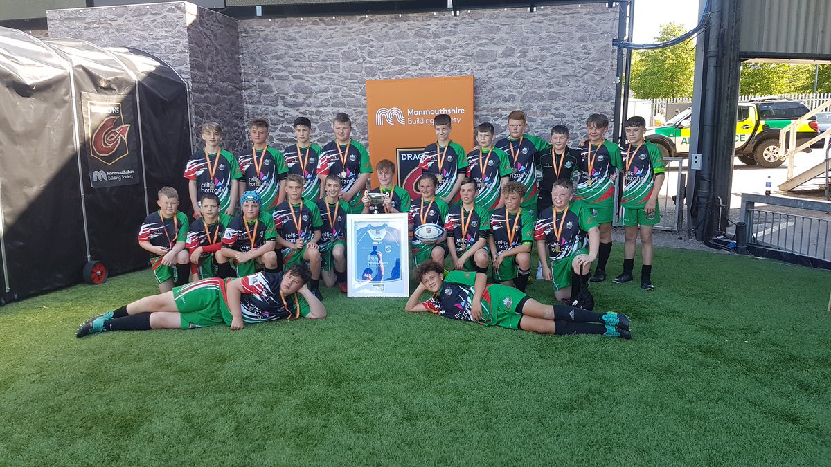 ebbwvaleu13s's tweet photo. We have shared fabulous memories since we started as under 7s, now we prepare to enter our last season in junior rugby. We ask local business if they are interested  supporting the group for our final season at u16. All support will be greatly appreciated, DM for information. https://t.co/4tpTxgyZu8