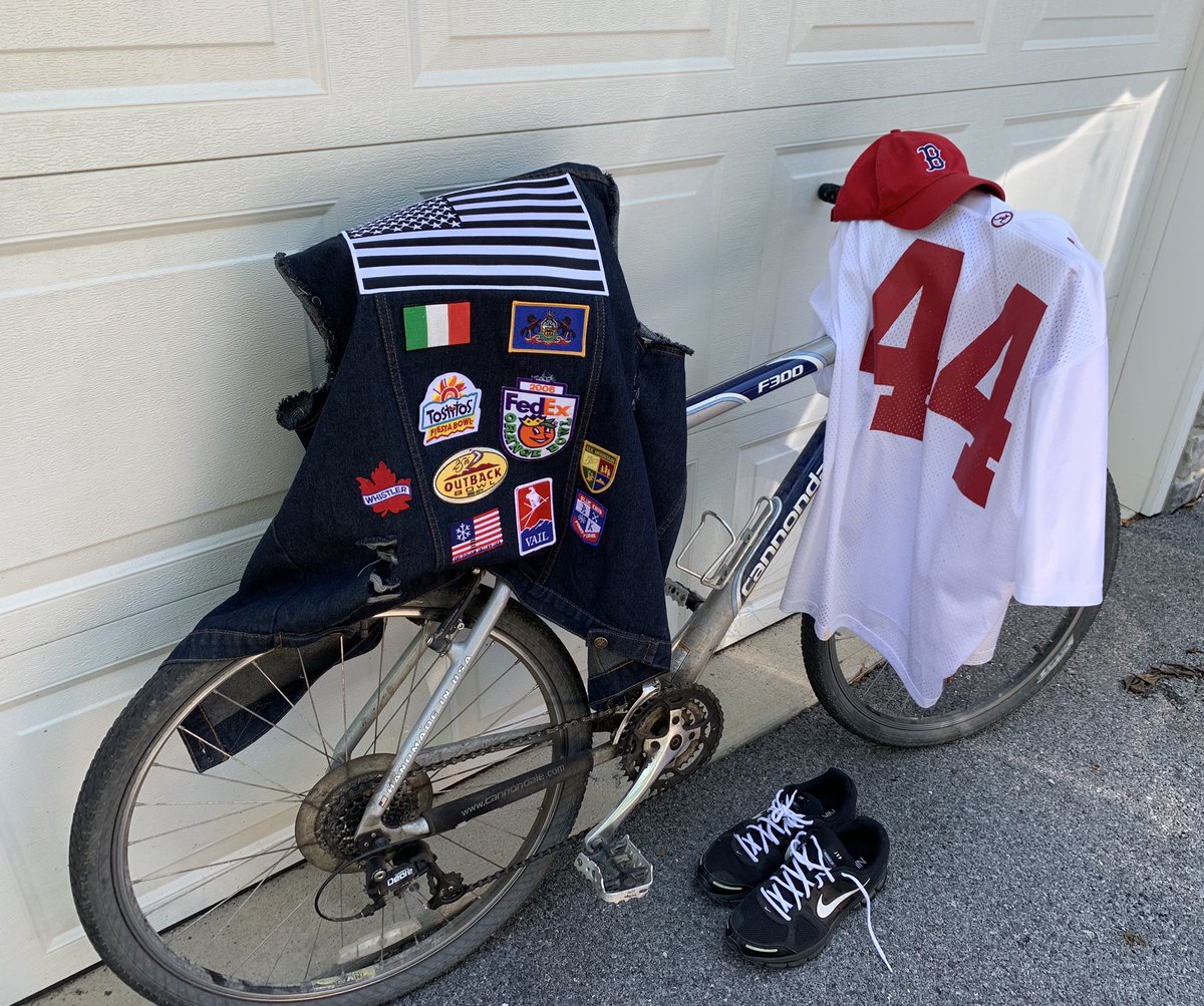 JayPaterno's tweet photo. For @FreedomRideUSA 2021....wore my Freedom Ride denim vest &amp; gear for 3 Veterans—@RedSox hat for Ted Williams, @AlabamaFTBL Forrest Gump 44 jersey &amp; @Nike Black Shoes for my Dad &amp; rode my #MadeInPA @RideCannondale Bike https://t.co/Q0WvinB1nD