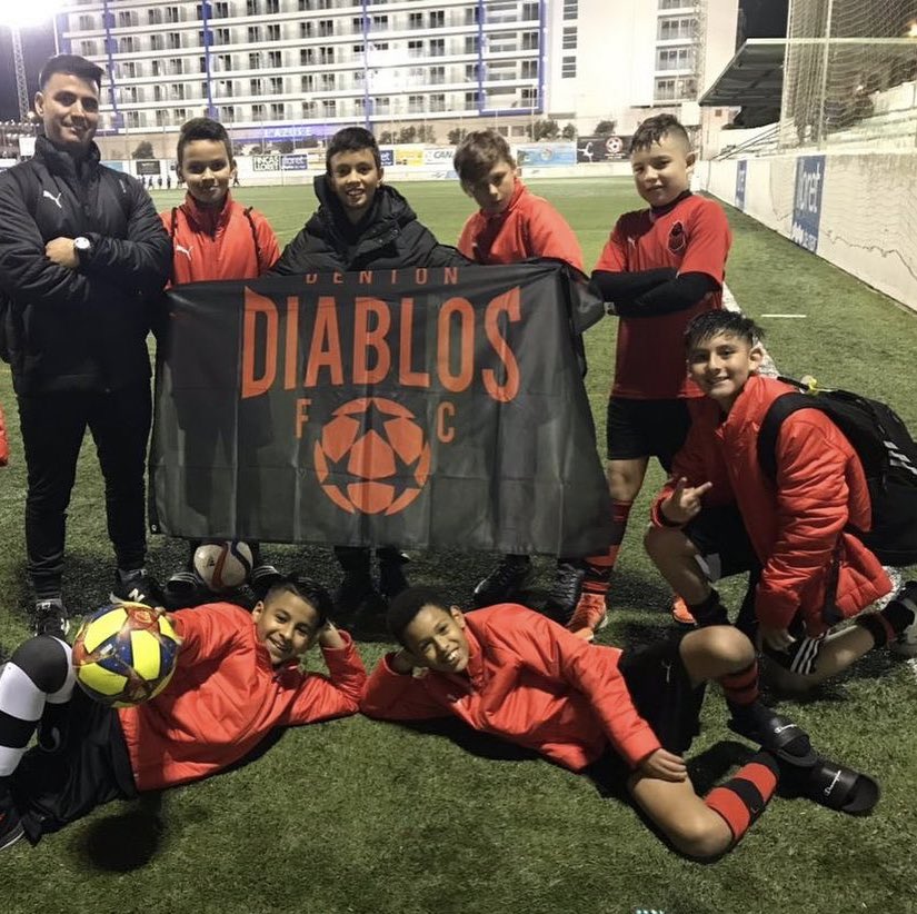 fan_dfw's tweet photo. Denton Diablos Estudiantes Youth U14 Academy is playing in the Monterrey Elite Cup. They are playing against Correcaminos, Tigres, &amp; Santos Laguna youth academies. 🔥💯 @DentonDiablos @tigresoficial @clubsantos @LigaBBVAMX @fcglobalgroup https://t.co/RVvjvP46B8