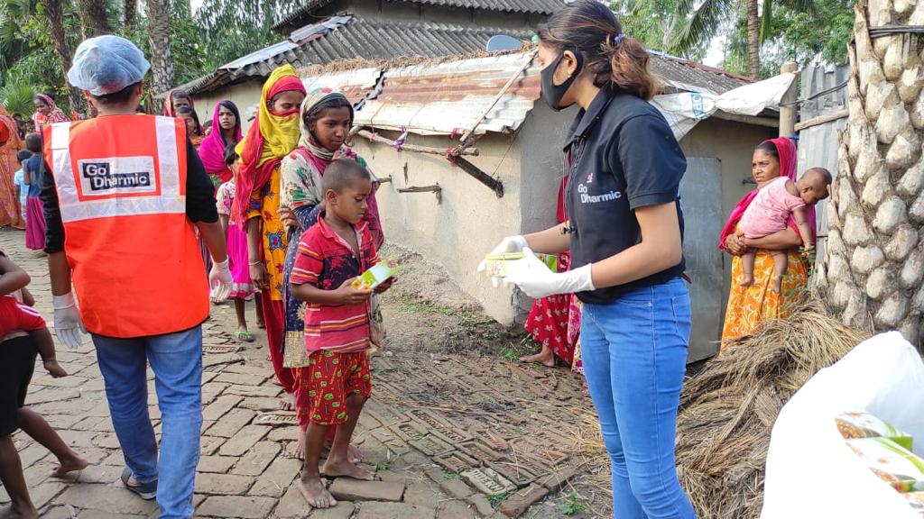 GoDharmic's tweet photo. A week filled with the joy of service. 

Check full post: https://t.co/5MbFsLroW8

#godharmic #gdforall #feedall #food #fooddistribution #India #UnitedKingdom #Feed #loveall #serveall #community #wrapup #charity #joinus https://t.co/q6kiycKZh5