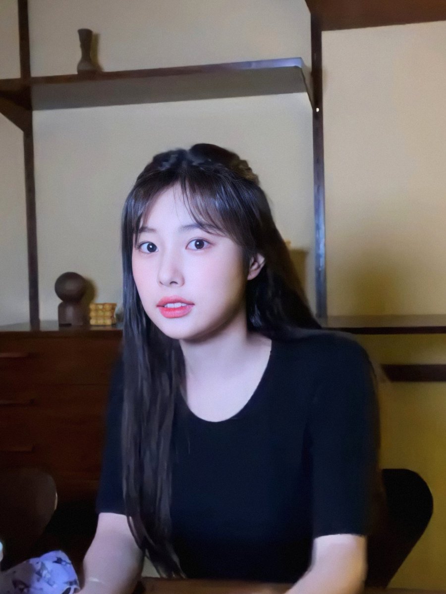 chaery_eong's tweet photo. meu bebê, hoje é seu dia, o dia da pessoa que me deixa feliz apenas pela sua existência. eu te amo muito você é incrível, tudo que você faz, você merece apenas tudo de realmente bom!! se você soubesse o quanto eu te amo jamais ficaria triste, obrigada por existir minha hye 💗 https://t.co/oSmTF76rna