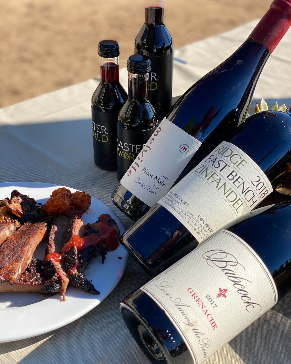 MTWwines's tweet photo. Happy Fourth of July! 🇺🇸🍷 Going all American with some of our favorite wines to showcase in our kits! @melville_winery, @ridgevineyards, and @babcockwinery with delicious BBQ from Healdsburg’s amazing Kinsmoke restaurant.

#californiawines #4thofjuly #mastertheworld https://t.co/1G2zxpihyA