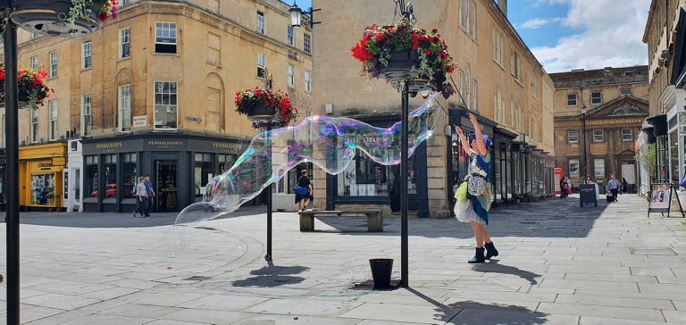 CircusAntics's tweet photo. The wonderful Aelfwyn Shipton was out performing with Bubbles today for @bathbid as part of their Summer Sundays programme of entertainment, events and activities for all the family. Fun times. 

#bubbleperformer #summer2021 #summerentertainment #circusantics #familyentertainment https://t.co/dgros55yVm