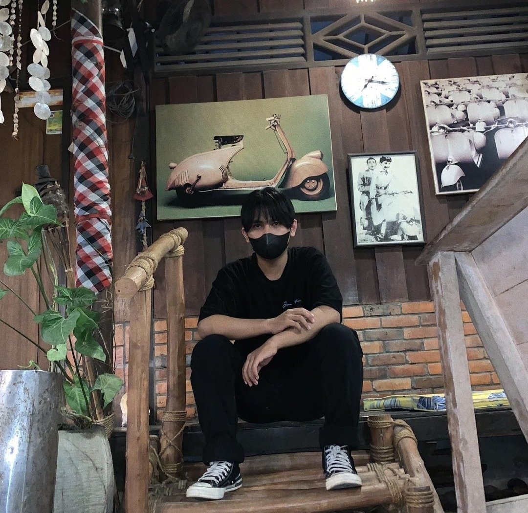 yourboysfuture's tweet photo. Just start my new day https://t.co/okB4qY0gTT