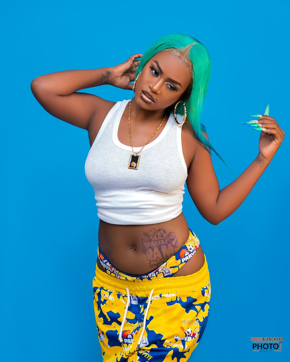 kemberlee_ht's tweet photo. Remember that name KEMBERLEE...
Bon dimanche et bonne semaine🥰🥰🥰
@paryajpam6
#paryajpamtoujoupeye
#FB2Q
#Kemberlee1ere
#cen_estqueledebut
#queenlov https://t.co/ZxShCZ6aVO
