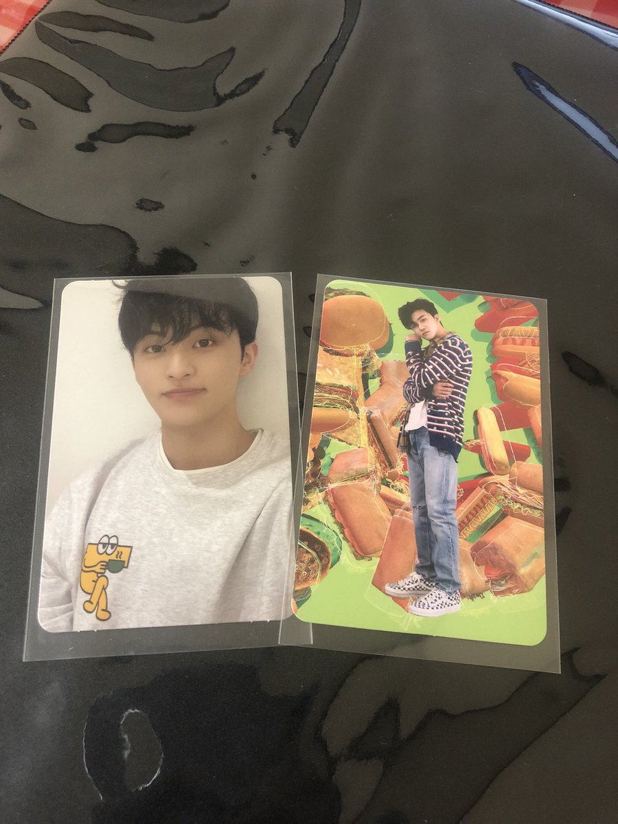 jamnotjaem's tweet photo. ic ic ic 

mark cafe pc - 250
jaemin ar clipcard - 280

onhand and ready to ship

pls reply if interested ^__^ https://t.co/hu1HWE6oTj