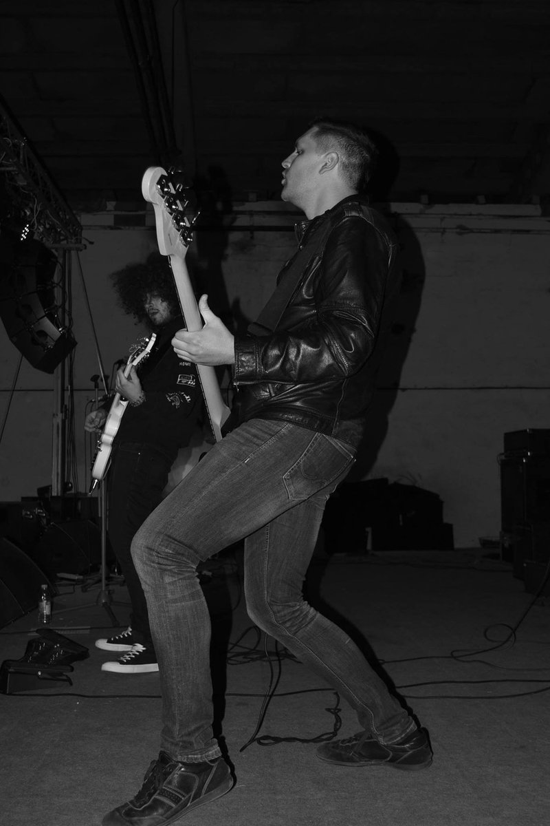 mustang_bend's tweet photo. We wish a Very Happy Birthday to our bassist and brother - Boris Fuckin' Boras! Have a good one, mate...

Mustang family

📸Marija Kraljević

#Mustang #Rock #Band #HardRock #Mostar #BosniaAndHerzegovina #Bassist #Birthday #OneRecords #Belgrade #Serbia #OnWithTheFight https://t.co/VpiikWgxDO