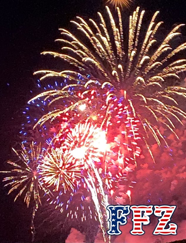 ffzphoenix's tweet photo. Happy 4th!! Nothing better than spending the day playing America’s past time.🥎
❤️🇺🇸💙 https://t.co/Ki6OSIYQNX