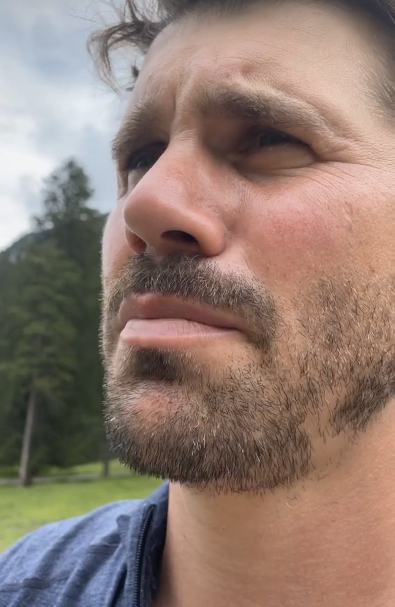 lightsofmyworld's tweet photo. He still melts my heart. I have followed #thoreschölermann longer than anyone on social media. I may not know German but I know a man that is loves and respected. #chrolli #ichliebedich #keepersofmyheart #lightsofmyworld https://t.co/KbfvXlGYro