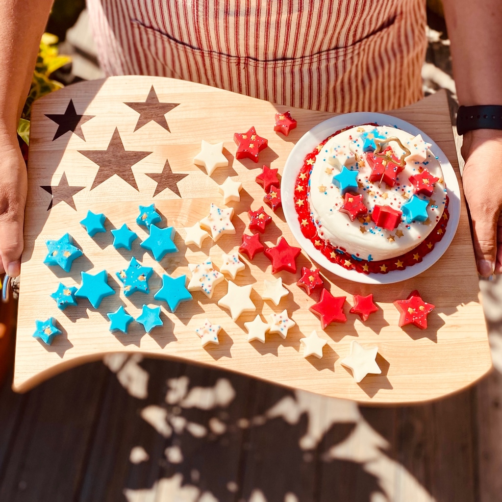 WordsWithBoards's tweet photo. Happy Birthday America! ❤️🇺🇸💙#4thofjuly https://t.co/V6ehivhEe4