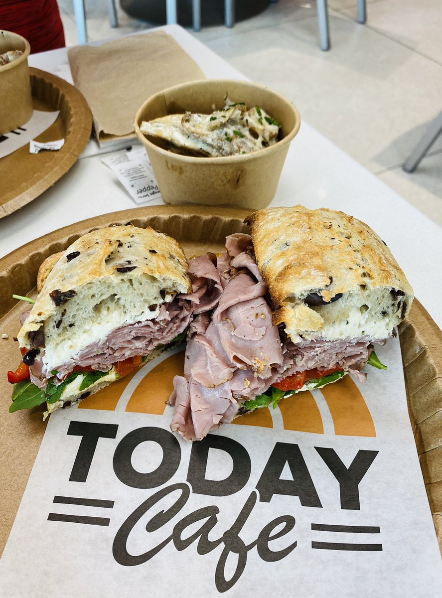 shel630's tweet photo. @TODAYshow @DylanDreyerNBC
So happy I got to visit the Today Show Cafe at Universal Studios! I had to try Dylan’s Roast Beef so impressed..😍 #todayshow #todaycafe #dylandryer https://t.co/oGyz96GEik