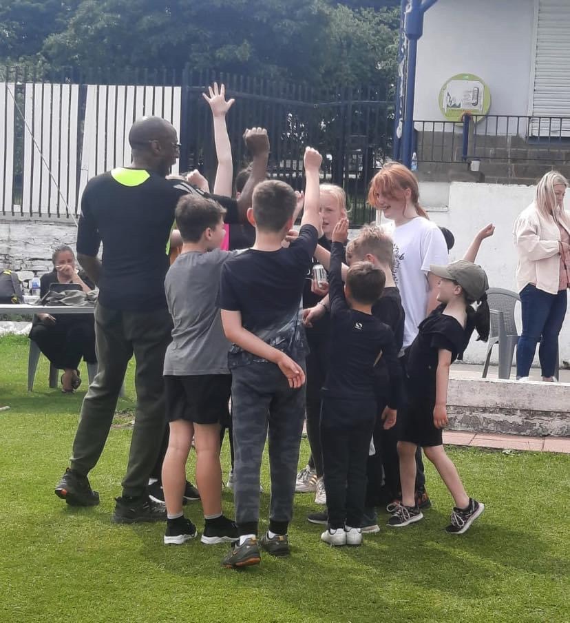 Well done to our U9s on their 3rd consecutive win this morning. The children are developing their skills &amp; growing in confidence 😄

<a href="/Poundland/">Poundland</a> we hope you liked our application for the kits for kids grant, we would be so happy to see these kids in their own kit next season! 🤞🏼