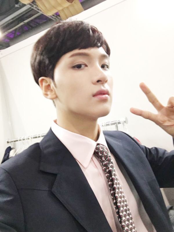 HAECHAN AUTOBASE tweet media