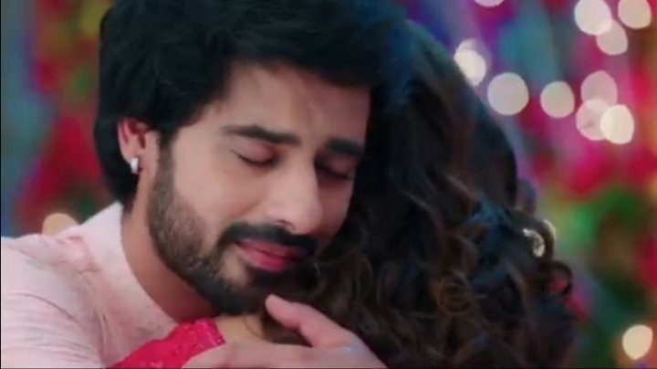 shwxwshw's tweet photo. #Rosha 🤧🥺🤍
#YehHaiChahatein #AbrarGun https://t.co/VBs8CuHjs2