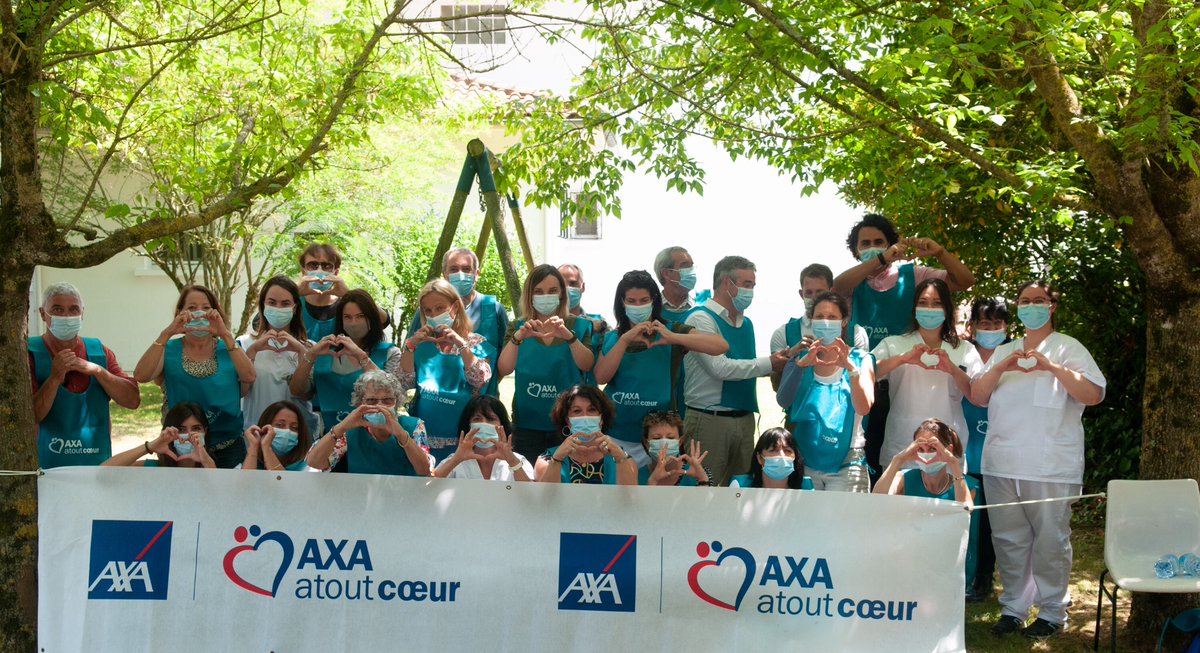 Axa Atout Cœur Gers avec le « Mas Hélios » ( maladies de Huntington et Poly Handicapés) à St Germé :
création d’un jardin sensoriel pour les résidents 🙏🏻ce 2  juillet. Un grand merci à eux et à la formidable équipe de soignants  pour leur accueil et leur engagement solidaire💪👏