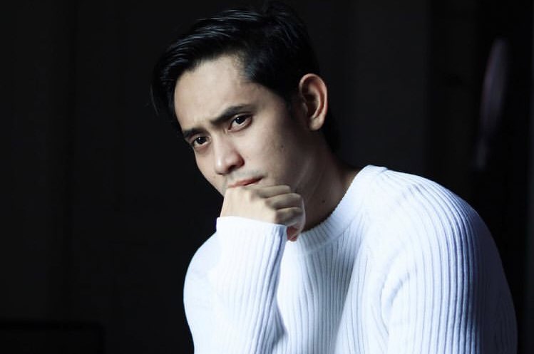 khaibahar94_'s tweet photo. hello. dok stalk crush ka tu... https://t.co/HESQZ60sgA