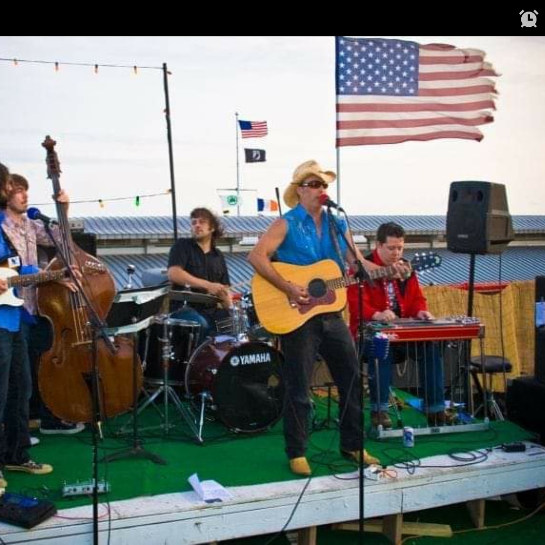 ***TODAY July 4th!***
Sean Kershaw Trio at ICONYC Brewing 3-6pm #microbrew and gourmet #pizza !
#Family, #dog &amp; drunk friendly.
43-63 11th St #LIC #NY
#livemusic #rocknroll #rockabilly #blues #SK3 #Queens #NYC #BBQ #live #music #independenceday #july4th #JulyFourth #FREE