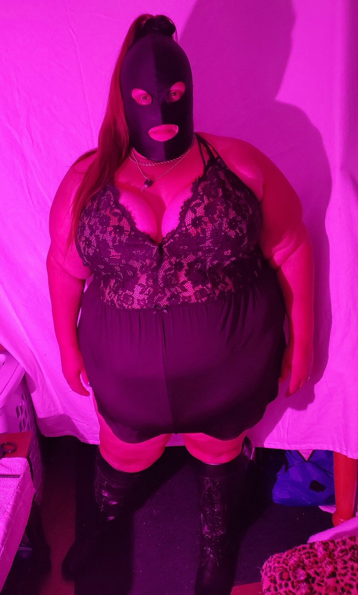 BbwNiagra's tweet photo. Getting ready for round 2. Round 1 was just a warm up! Preview video will be up today! #bbwslave #bbwslut #BBWwives  #hotwife #datenight #WAP #bbcsluthole #bdsmِ #bdsmsub https://t.co/YlvfJx2QCc