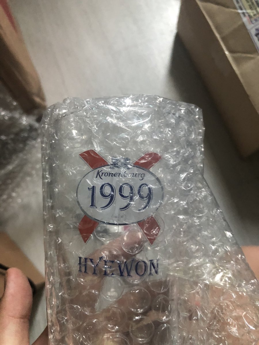 이번 생일 카페 당일 선착 특전 제품 입니다 

#HappyHyewonDay
#혜원이와_함께한_여름이었다
#강혜원