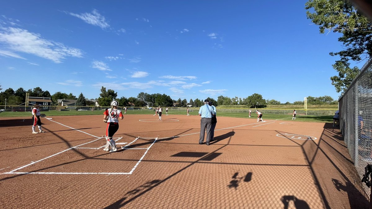Outlaws18A's tweet photo. Happy Independence Day from Colorado at @COSparkFire! 🇺🇸 We’re thankful for our freedom, fans and softball! 🥎 🎇 #FourthofJuly #playball https://t.co/KK5pITLr8i