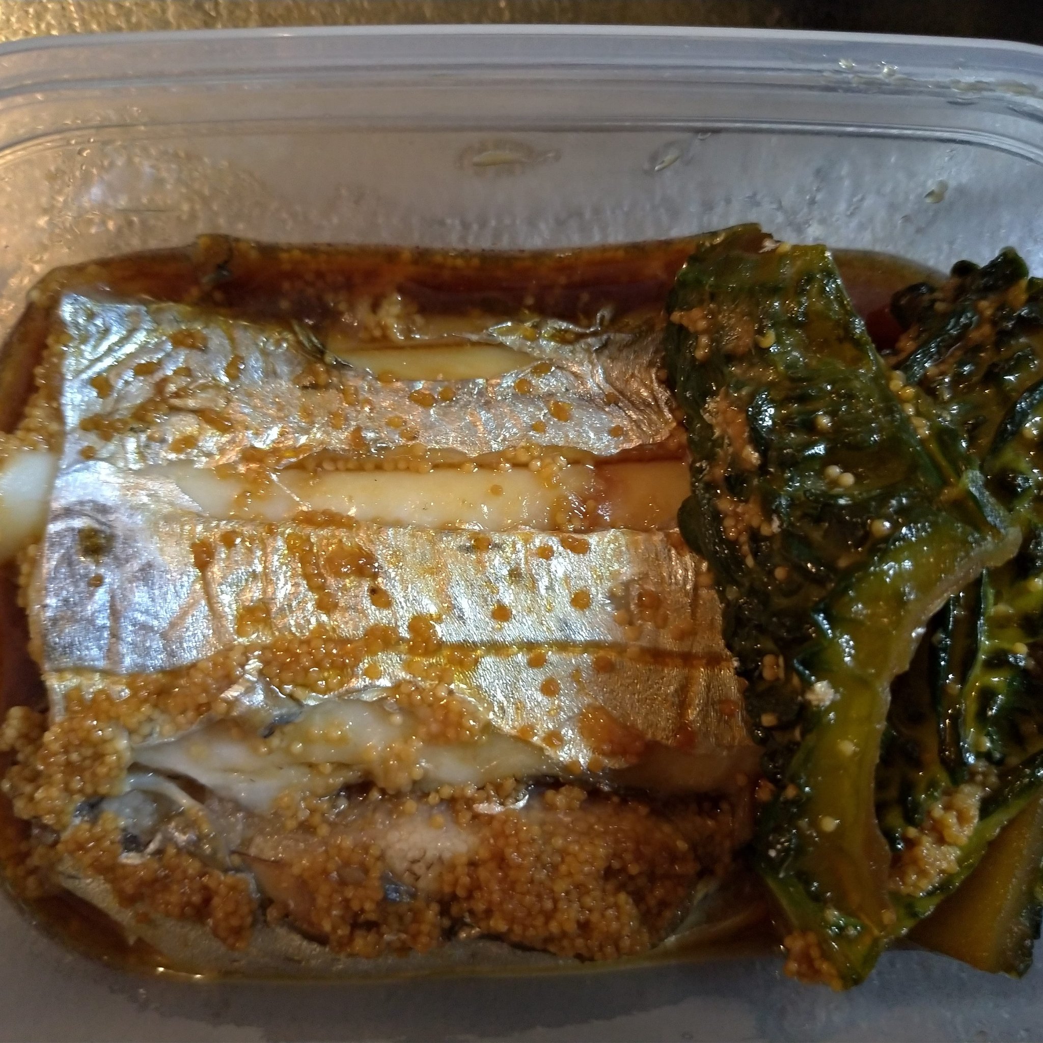 きゅーさん 卵たっぷり 太刀魚 タチウオ 魚の煮付け 太刀魚の煮付け 魚卵 真子 ゴーヤ 赤酒 赤酒レシピ Cutlassfish Fishegg Soysause Japanesefood 弁当おかず T Co Cdboucladm T Co 0mcucmbt4t Twitter