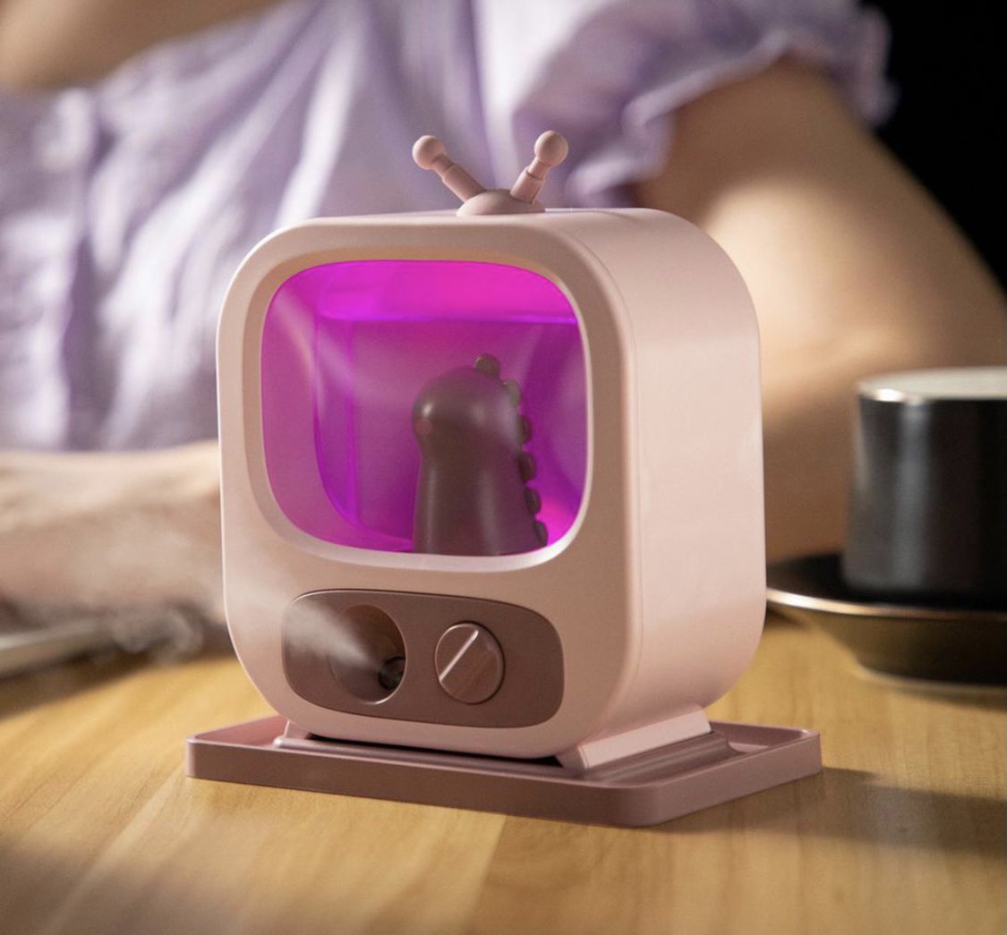 kemeyhakim's tweet image. So harini aku nak share jenis-jenis air humidifier untuk korang pasang dalam bilik sambil-sambil nak online class atau work from home. Just tambah essential oil terus wangi satu bilik macam duduk kat spa 🥳 [Thread]