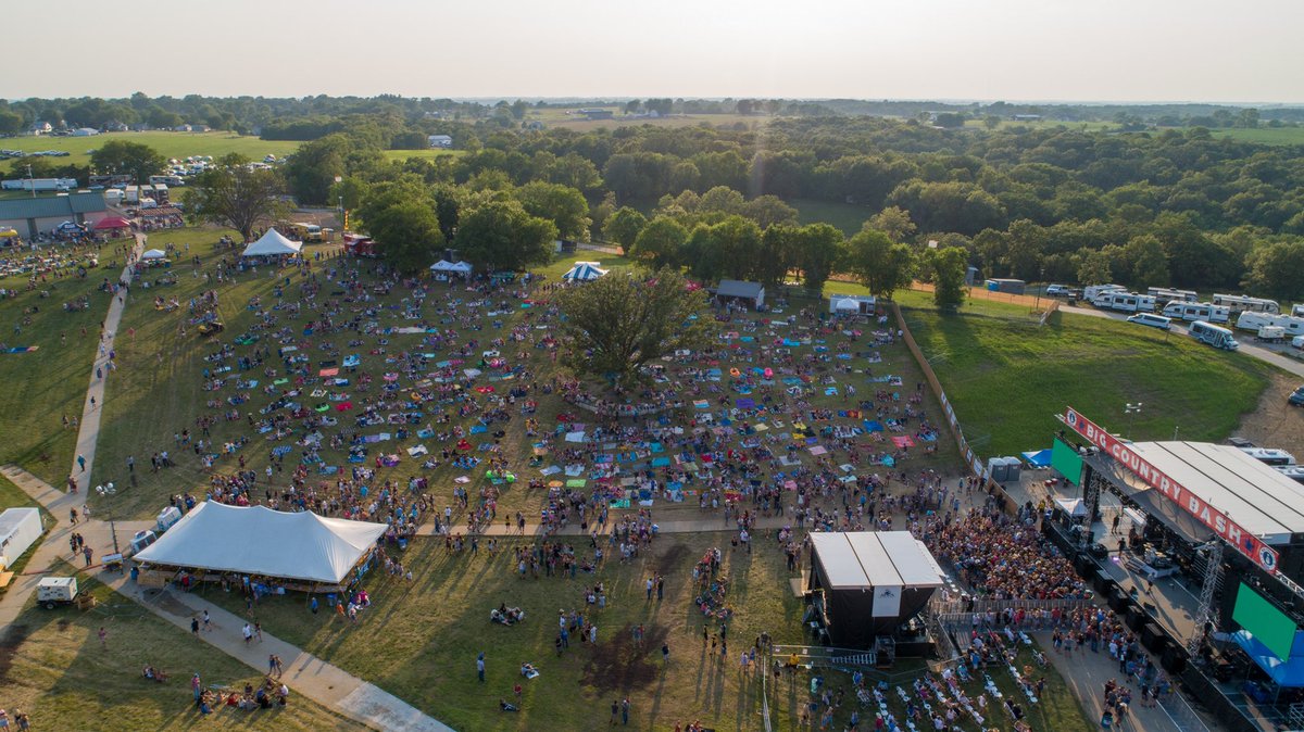 Big Country Bash tweet media