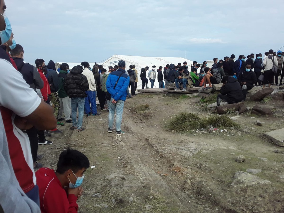 fotodoks's tweet photo. […] The campaign fights the invisibility of the people inside Moria. Making it impossible to look away. In the words of Noemi: “You see me, but you don’t see me because you don’t do anything to change our situation... https://t.co/ohhTR5qJaq